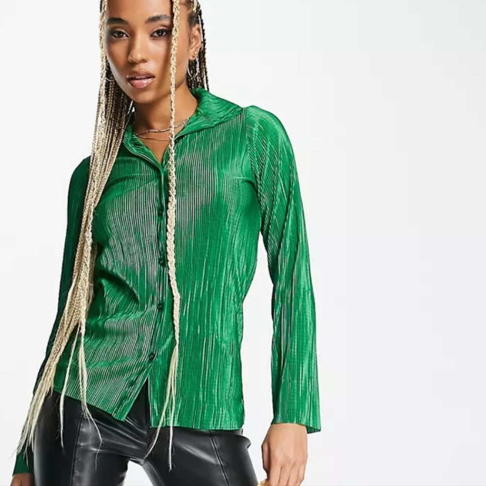 I Saw It First Textured Plisse Emerald Green Shirt US 8